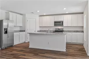 844 Gen D Macarthur Ave, Labelle, FL 33935 - Photo 7