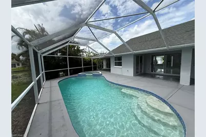 2401 Fisher Ct, Lehigh Acres, FL 33936 - Photo 5