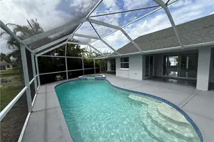 2401 Fisher Ct, Lehigh Acres, FL 33936 - Photo 5