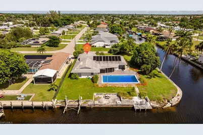 928 SE 43rd St, Cape Coral, FL 33904 - Photo 9