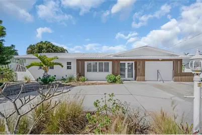 4625 Forest Glen Dr, North Fort Myers, FL 33903 - Photo 1