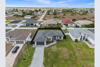 2015 NW 21st St, Cape Coral, FL 33993 - Photo 7