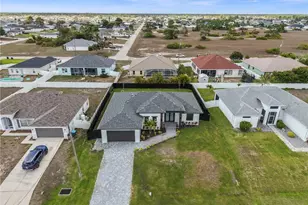 2015 NW 21st St, Cape Coral, FL 33993 - Photo 7