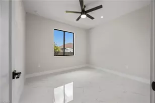 2015 NW 21st St, Cape Coral, FL 33993 - Photo 15