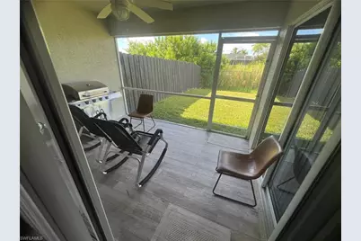 2034 NE 6th St, Cape Coral, FL 33909 - Photo 11