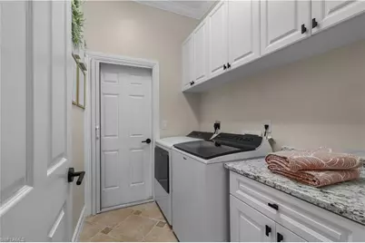 20844 Castle Pines Ct, North Fort Myers, FL 33917 - Photo 29