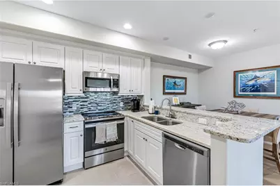 13180 Bella Casa Cir #379, Fort Myers, FL 33966 - Photo 5