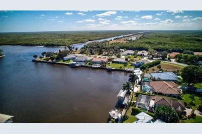 182 Newport Dr #1007, Naples, FL 34114 - Photo 41