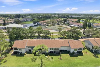 5585 Trailwinds Dr #324, Fort Myers, FL 33907 - Photo 23