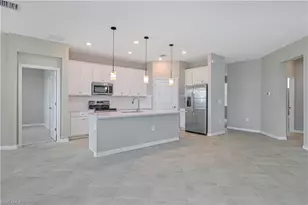 20550 Hazelnut Ct S, Lehigh Acres, FL 33928 - Photo 9