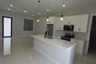 432 Raymer St, Lehigh Acres, FL 33974 - Photo 3