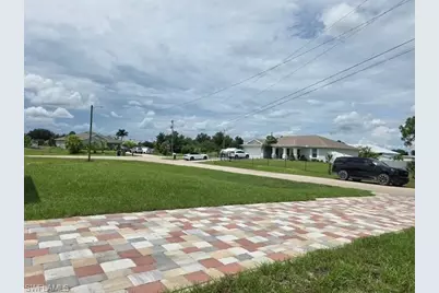 432 Raymer St, Lehigh Acres, FL 33974 - Photo 35