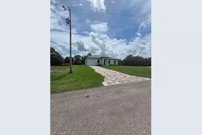 432 Raymer St, Lehigh Acres, FL 33974 - Photo 1