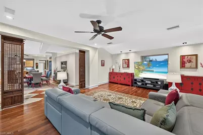 6425 Pine Ave, Sanibel, FL 33957 - Photo 13