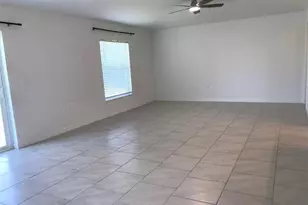 2131 NE 34th Terrace, Cape Coral, FL 33909 - Photo 7