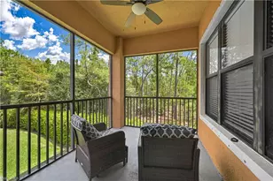 1244 Carpazi Ct, Naples, FL 34105 - Photo 3