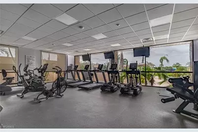 7410 Lake Breeze Dr #210, Fort Myers, FL 33907 - Photo 5