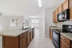 226 NE 9th Ave, Cape Coral, FL 33909 - Photo 21