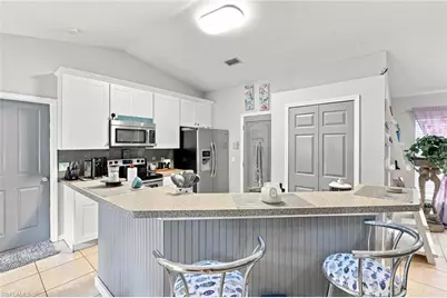 2703 E 8th St, Lehigh Acres, FL 33936 - Photo 9