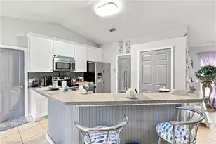 2703 E 8th St, Lehigh Acres, FL 33936 - Photo 9