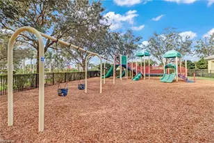 2884 Citrus St, Naples, FL 34120 - Photo 25
