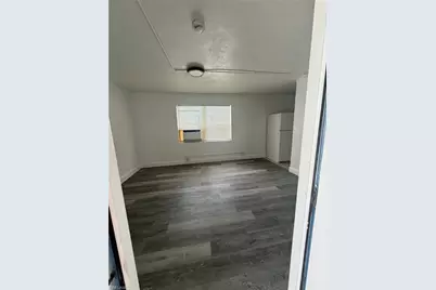 3049 2nd St #4, Fort Myers, FL 33916 - Photo 9