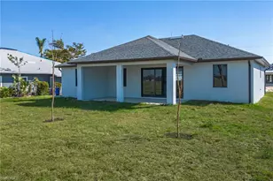 2708 Diplomat Pkwy W, Cape Coral, FL 33993 - Photo 19