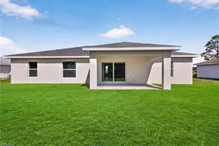 312 NW 18th Ave, Cape Coral, FL 33993 - Photo 31