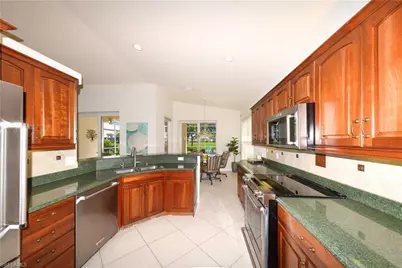 14856 Crescent Cove Dr, Fort Myers, FL 33908 - Photo 13