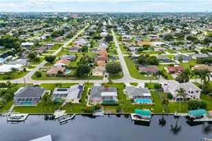403 SE 33rd Terrace, Cape Coral, FL 33904 - Photo 29