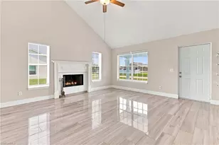1014 SW 15th Ave, Cape Coral, FL 33991 - Photo 9