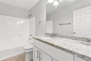 1014 SW 15th Ave, Cape Coral, FL 33991 - Photo 23