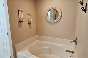 1923 SW 26th St, Cape Coral, FL 33914 - Photo 19
