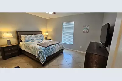 1923 SW 26th St, Cape Coral, FL 33914 - Photo 9