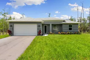 343 Desoto Blvd N, Naples, FL 34120 - Photo 1