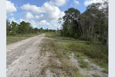 721 Bluebird Ave, Lehigh Acres, FL 33974 - Photo 3
