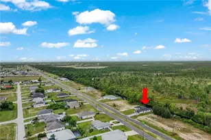 523 Wilmington Pkwy, Cape Coral, FL 33993 - Photo 3