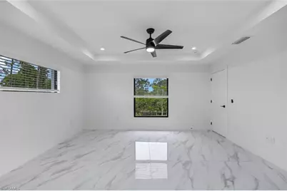 523 Wilmington Pkwy, Cape Coral, FL 33993 - Photo 13