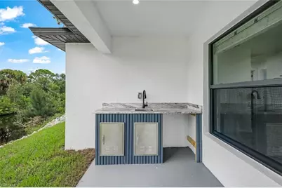 523 Wilmington Pkwy, Cape Coral, FL 33993 - Photo 23