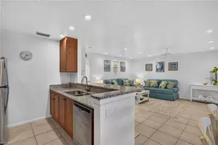 827 E Gulf Dr, Sanibel, FL 33957 - Photo 11