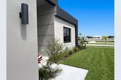 3046 NW 41st Pl, Cape Coral, FL 33993 - Photo 3