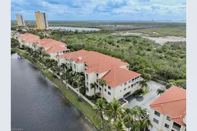 20051 Sanibel View Cir #303, Fort Myers, FL 33908 - Photo 3