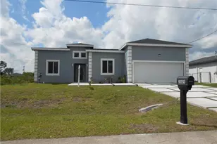 2809 55th St W, Lehigh Acres, FL 33971 - Photo 1
