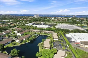 9271 Central Park Dr, Fort Myers, FL 33919 - Photo 25