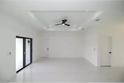 943 Commodore St, Lehigh Acres, FL 33974 - Photo 11