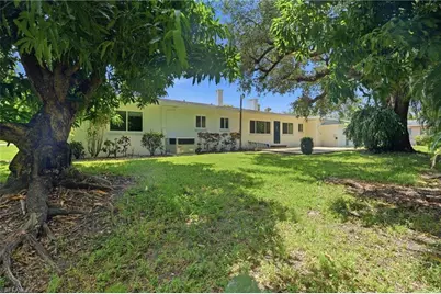 2610 Cortez Blvd, Fort Myers, FL 33901 - Photo 35