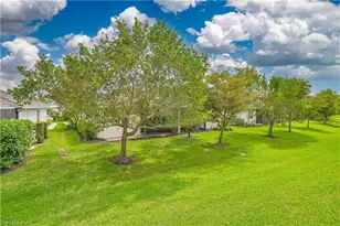 14919 Edgewater Cir, Naples, FL 34114 - Photo 27