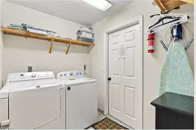 1327 SE 17th St, Cape Coral, FL 33990 - Photo 27