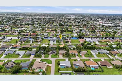 1327 SE 17th St, Cape Coral, FL 33990 - Photo 41