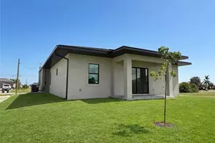 4332 NW 32nd St, Cape Coral, FL 33993 - Photo 37